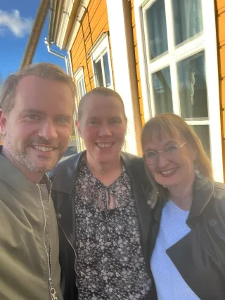 Kuvassa Mika Camilla ja Annukka