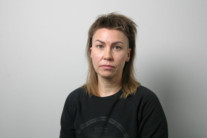 Kuvassa toimittaja Kaisa Varkila