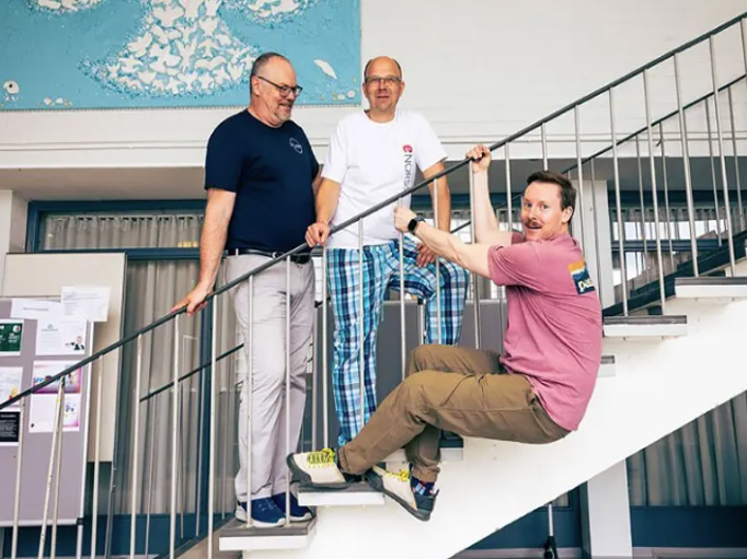 tekoalya-utinen-1-25