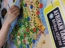 Timantit ovat parhaita, rosvot kamalia! Varhaiskeski-ikäiset naiset Afrikan tähden pelaajina