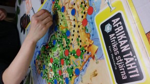 Read more about the article Timantit ovat parhaita, rosvot kamalia! Varhaiskeski-ikäiset naiset Afrikan tähden pelaajina