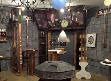 Narratives of Escape Rooms