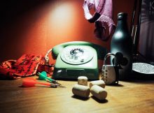 Getawayn Manserock -pakohuone: kliseistä bändielämää