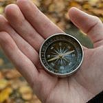 Does Using a Mini-Map Hinder You From Learning Your Surroundings?