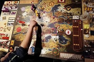 Read more about the article The Tides of War – Scythe Review