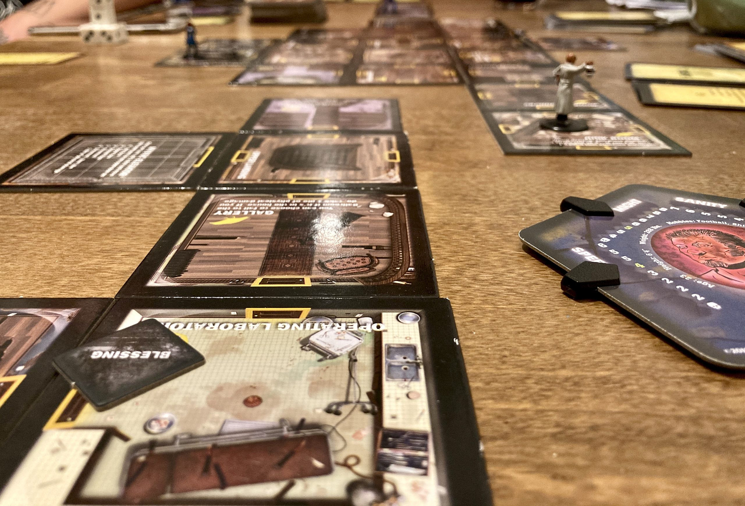 A haunting adventure is best experienced with friends – Betrayal at House on the Hill review