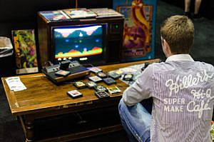 Read more about the article Why do people play old games?