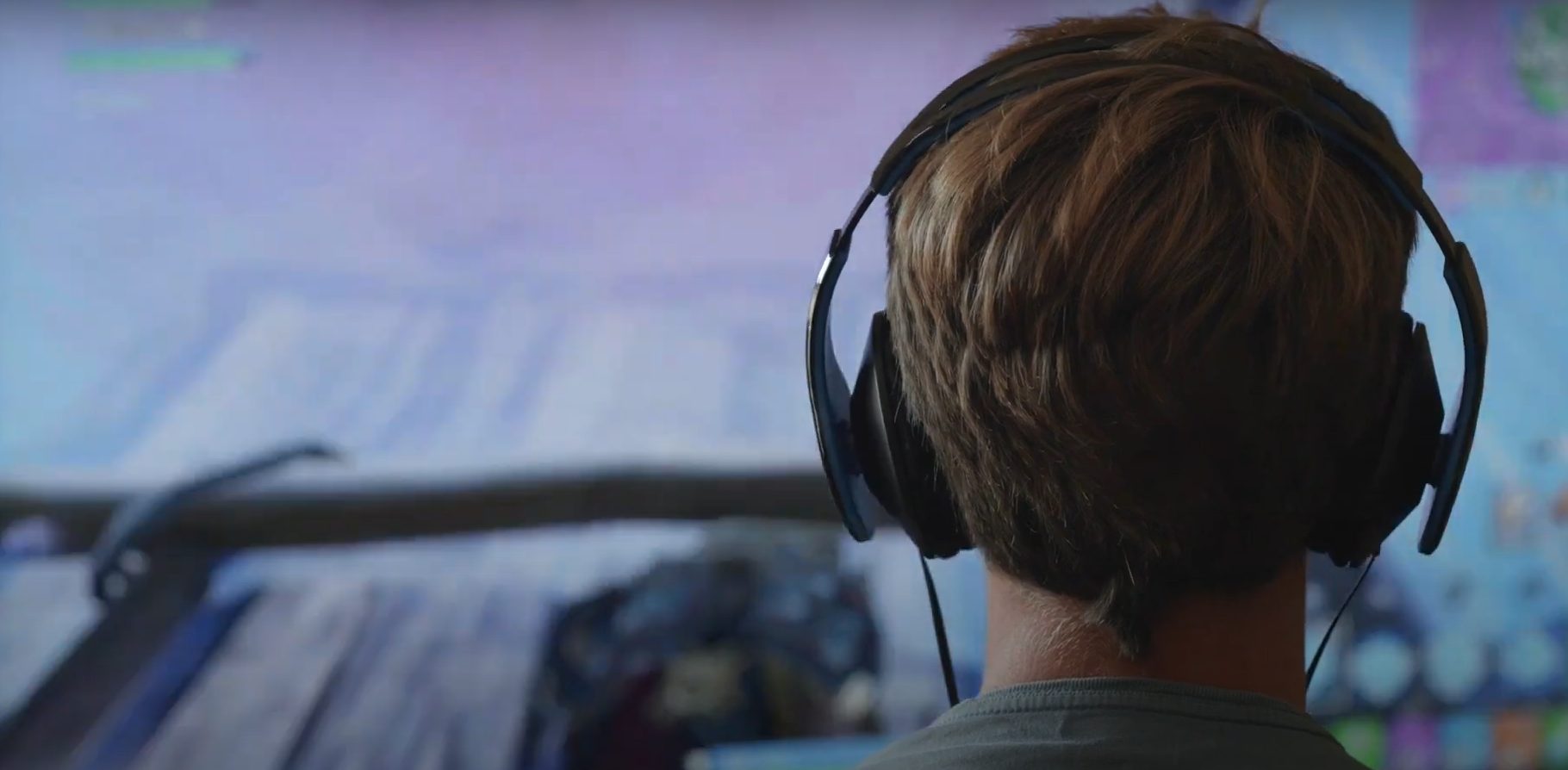 Netflixin Vakavaa peliä korjaa yleistäviä harhaväitteitä videopelaamisesta