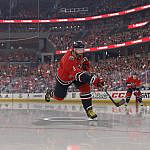 Uuden sukupolven NHL 22 vie pelisarjaa realistisemmaksi, mutta pitää jatkuvasti varpaillaan