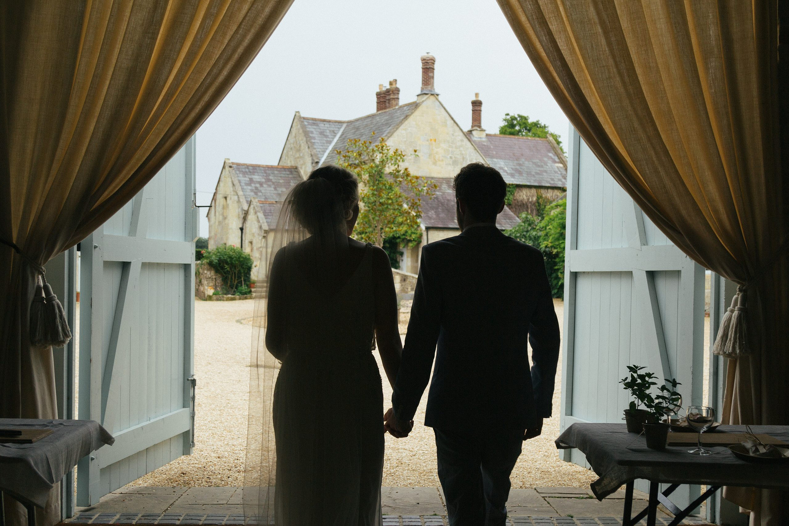 Going by the Rules or Playing for Personal Gains? The Game Against The Rules in Netflix’ Love Is Blind