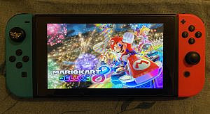 Front page of Mario Kart 8 Deluxe